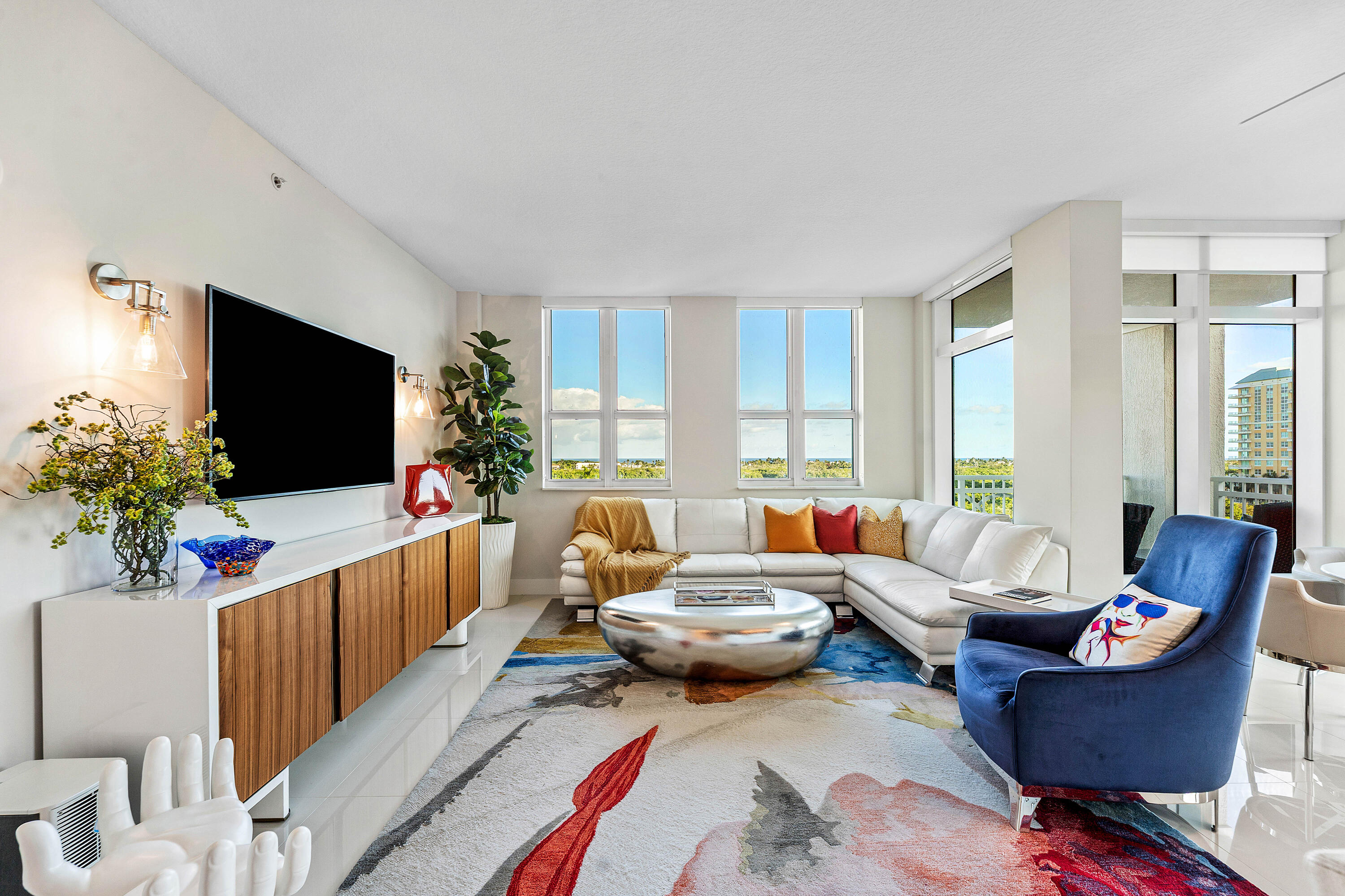 450 N Federal Highway 711