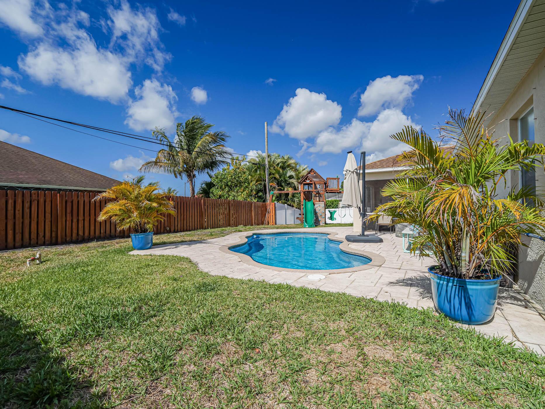 PORT ST LUCIE SECTION 21 - Residential