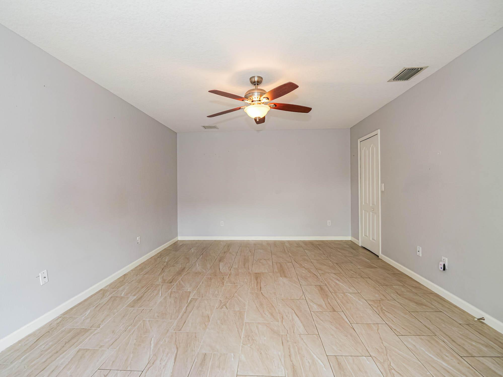 PORT ST LUCIE SECTION 21 - Residential