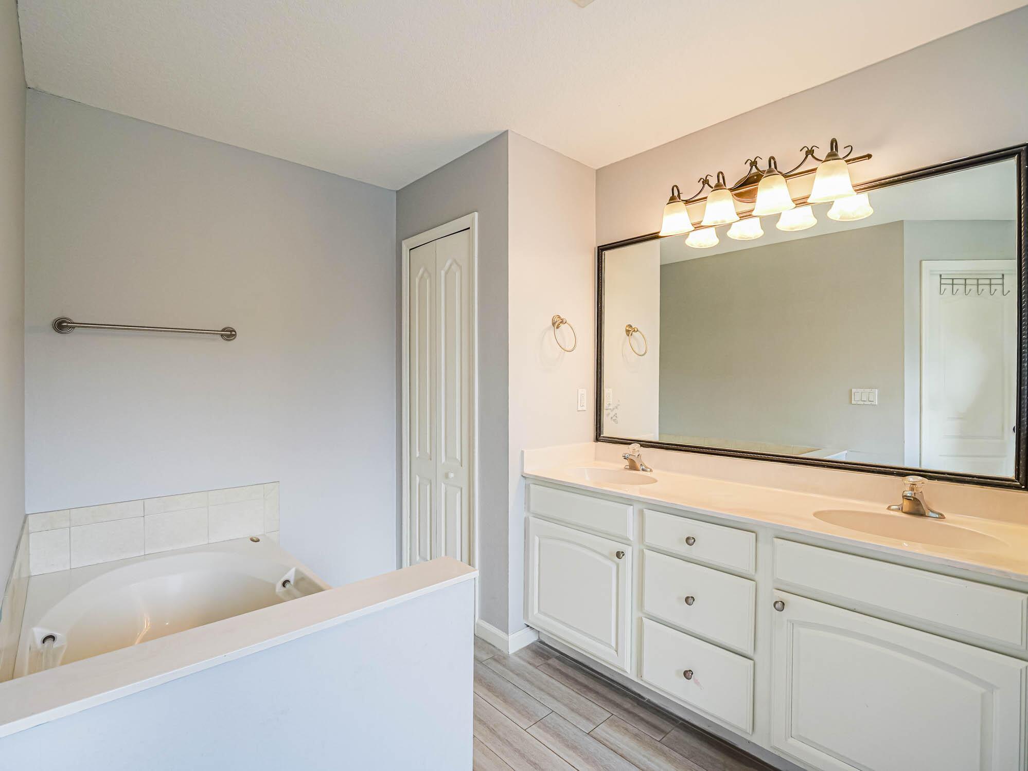 PORT ST LUCIE SECTION 21 - Residential