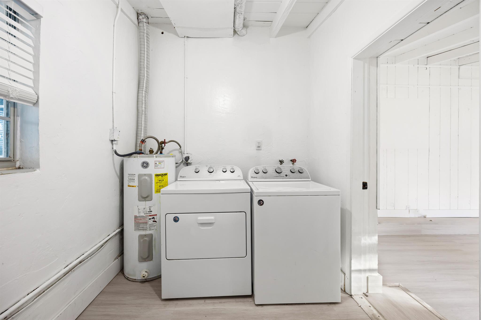 North Central Hollywood - Residential Lease