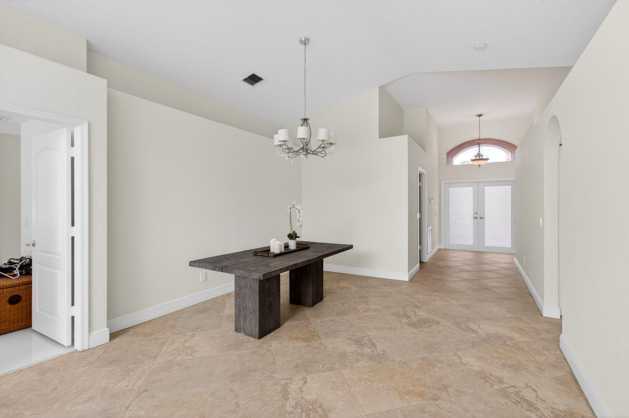 SYMPHONY BAY - Residential