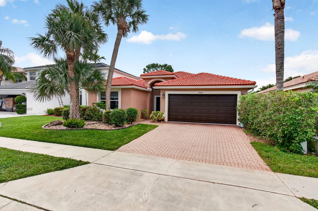 Photo of 9380 Fox Trot Lane, Boca Raton, FL 33496 (MLS # B26020449)