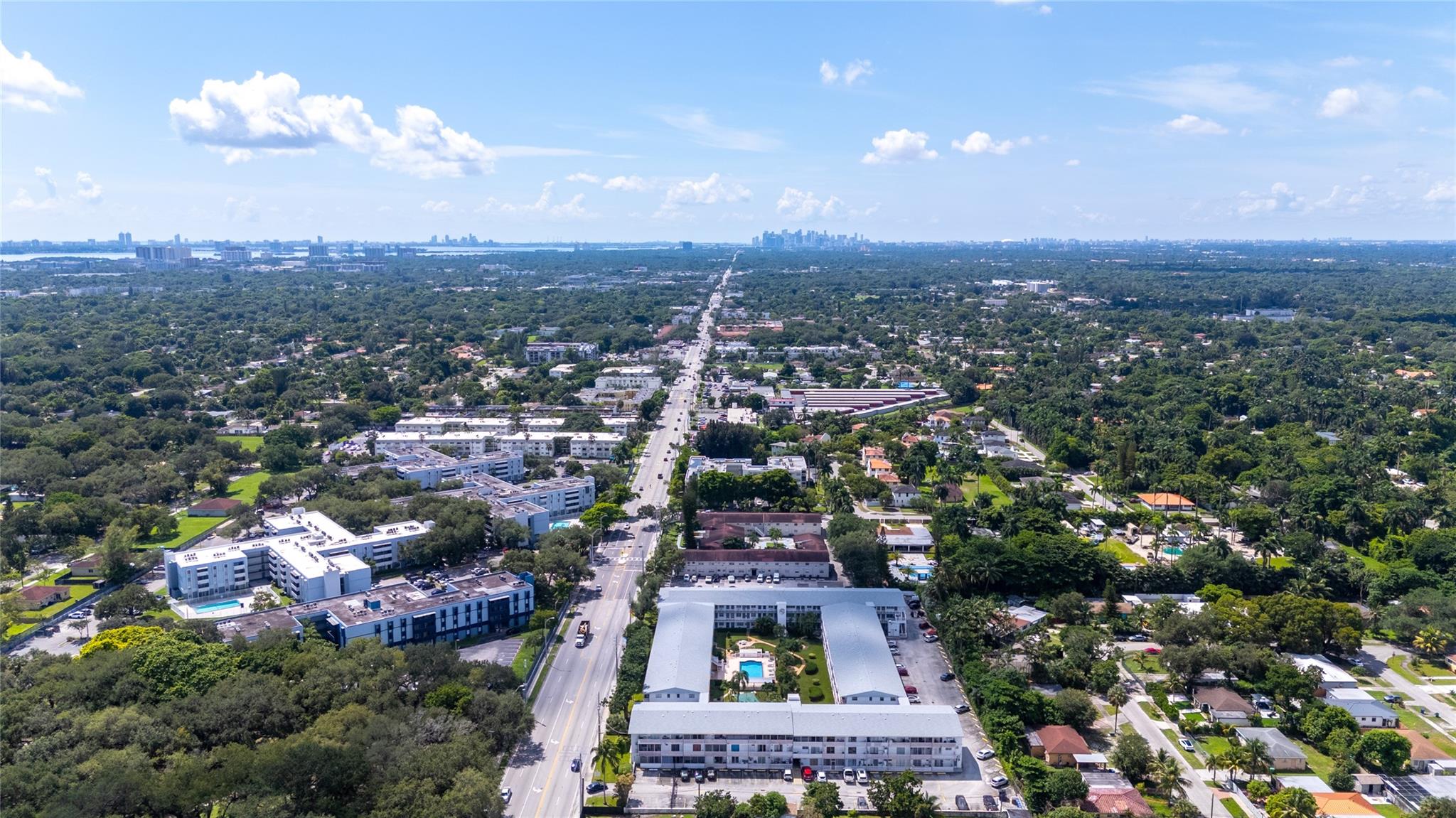 GOLDEN TOWERS - Residential