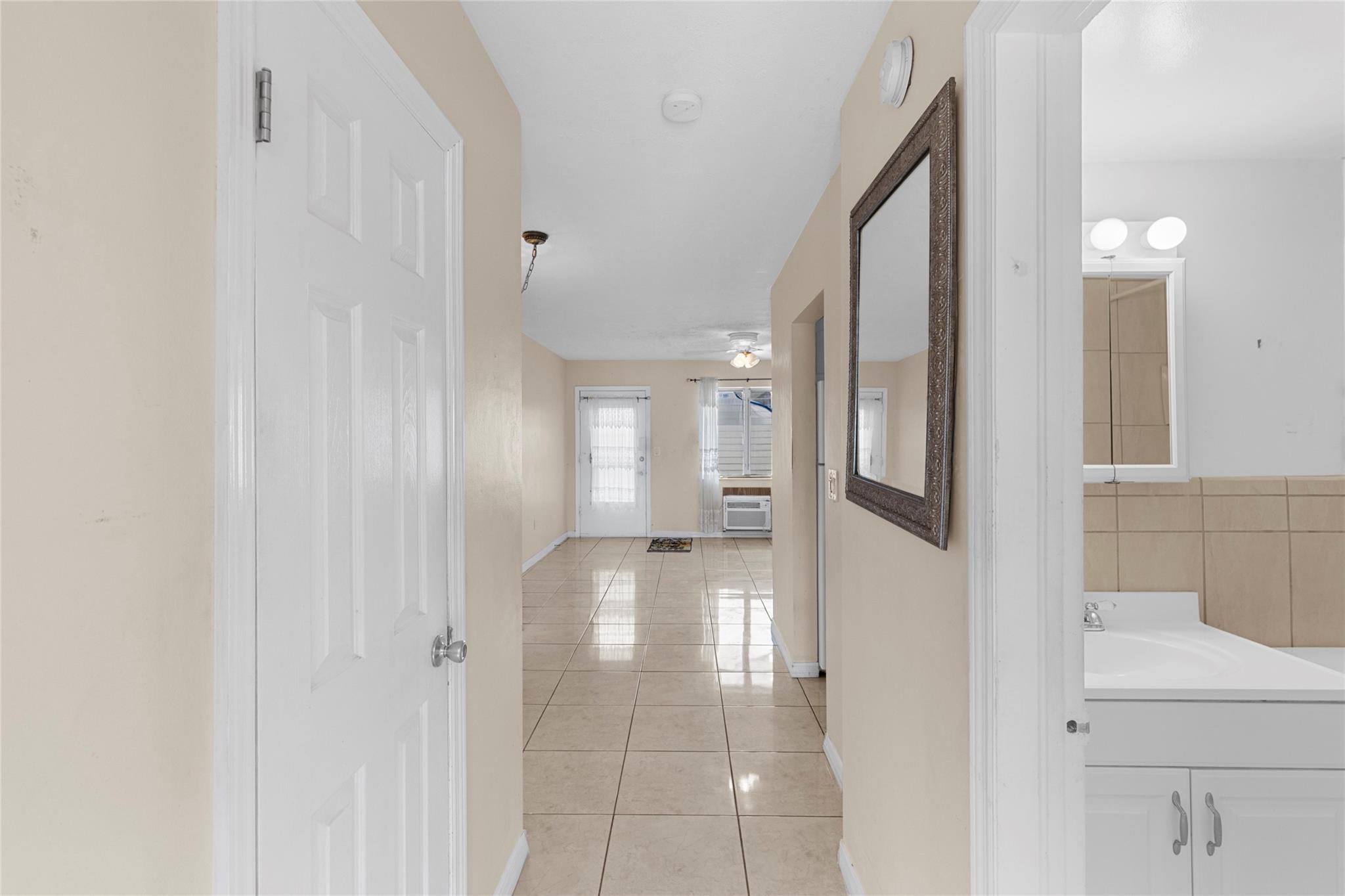 GOLDEN TOWERS - Residential