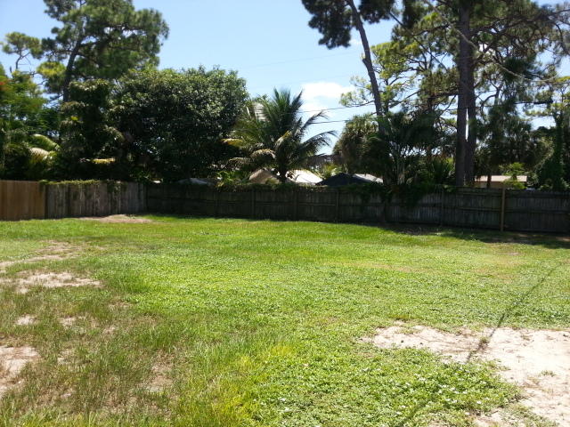 DELRAY GARDEN ESTATES 3 - Residential