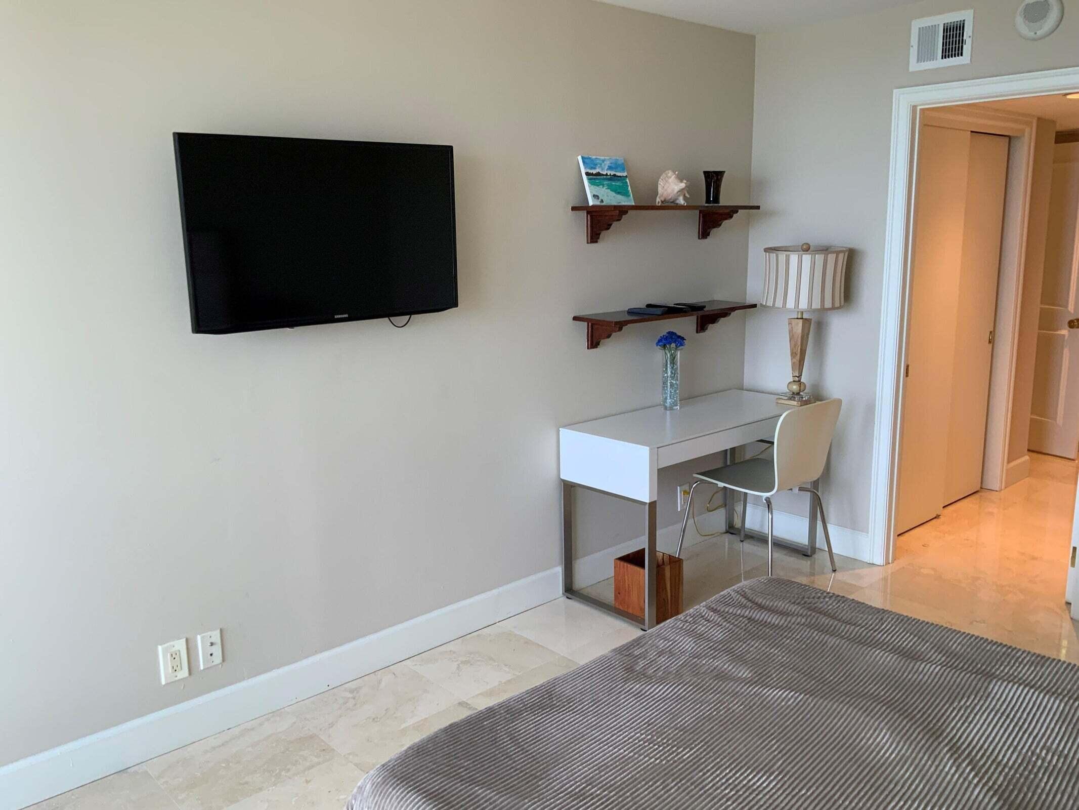 SEA RANCH CLUB OF BOCA - Residential Lease