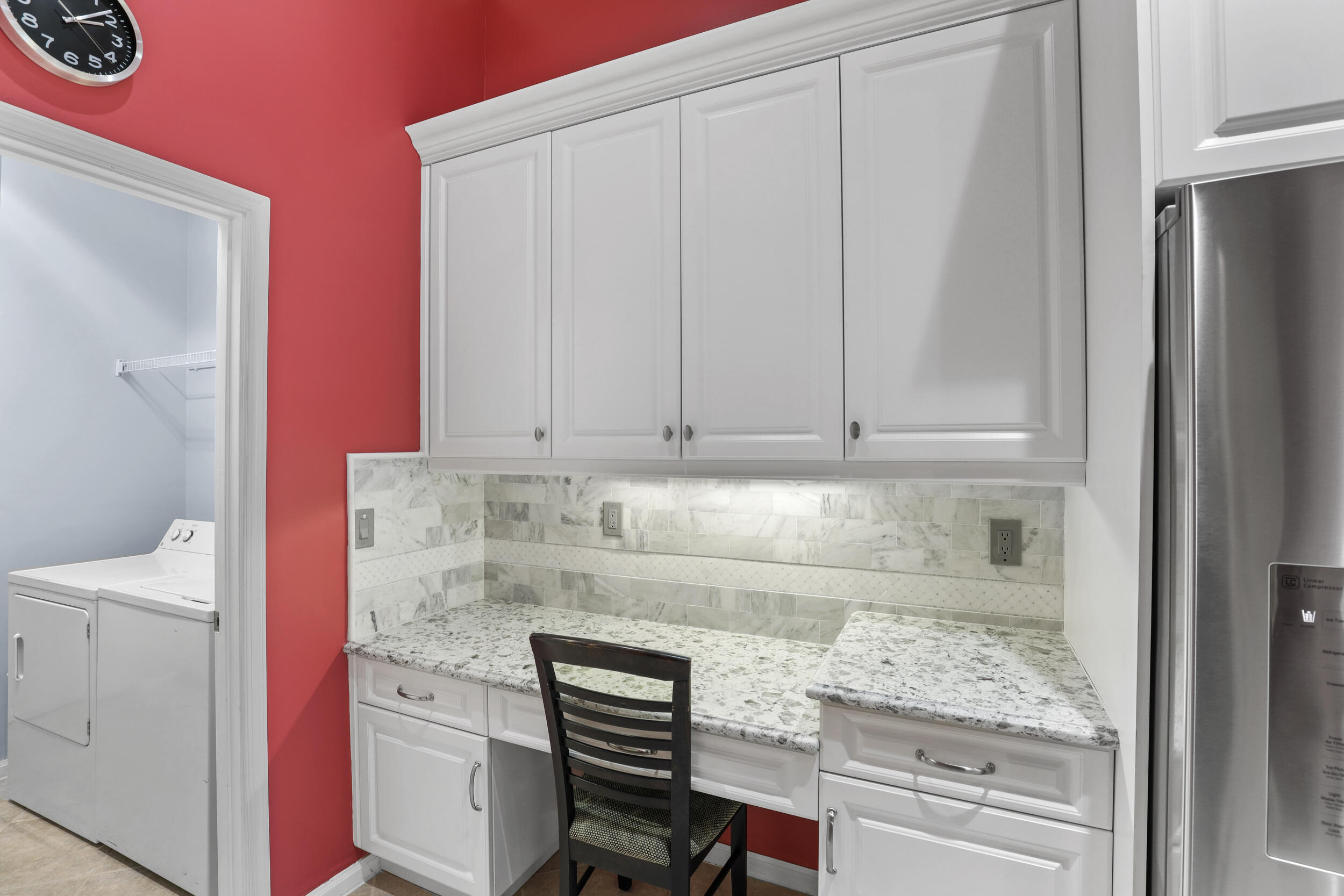 TOWNE PARK TR IA - Residential Lease