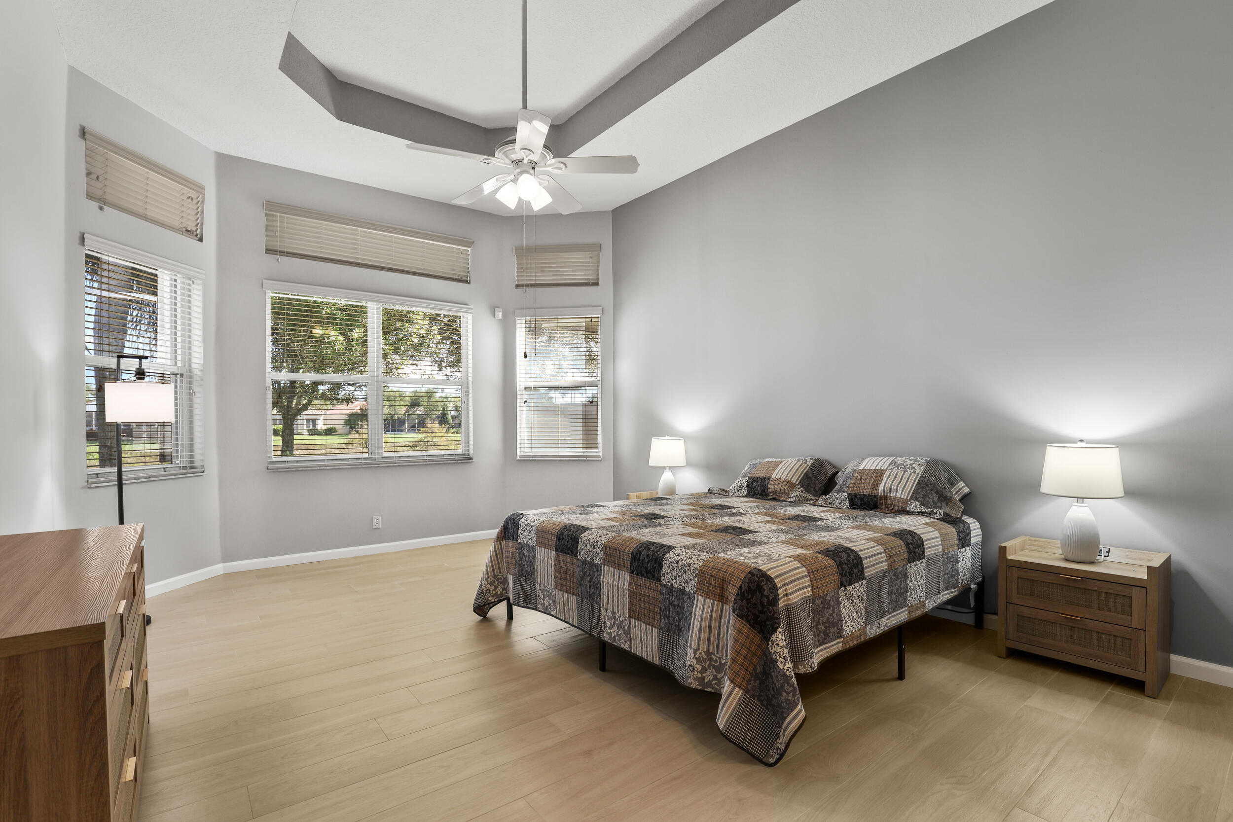 TOWNE PARK TR IA - Residential Lease