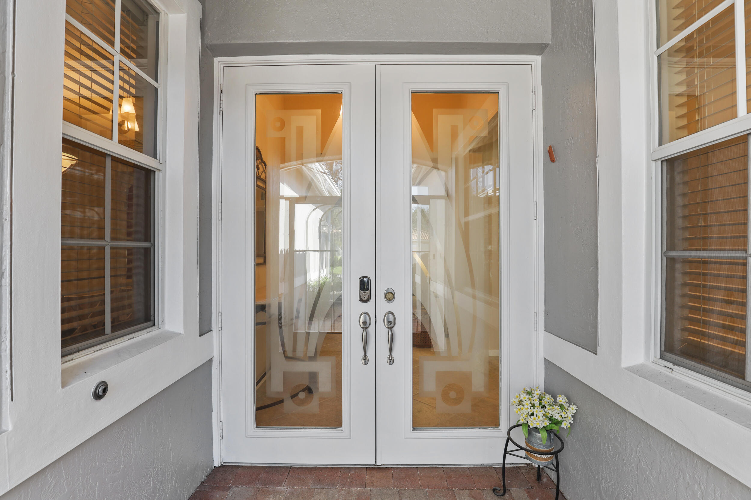 TOWNE PARK TR IA - Residential Lease