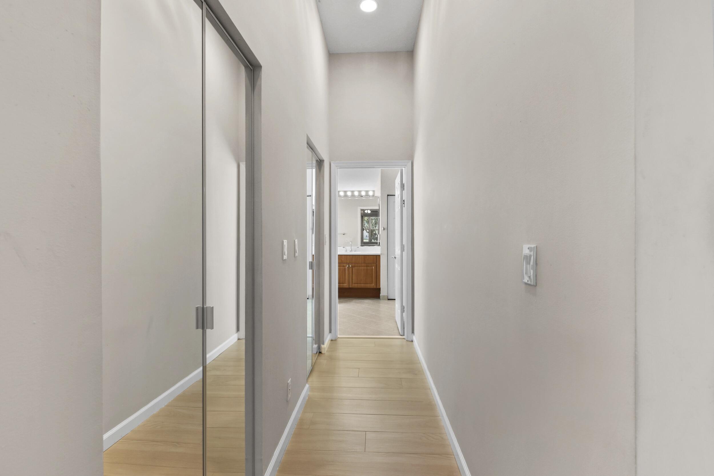 TOWNE PARK TR IA - Residential Lease