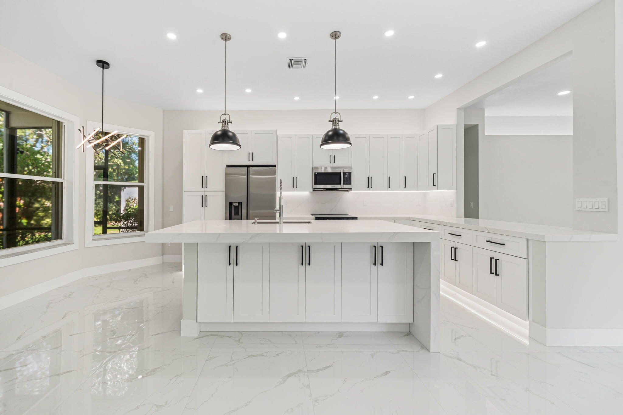 VALENCIA ISLES 1 - Residential