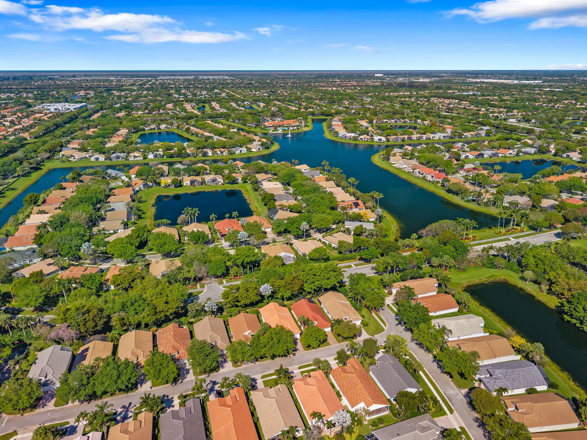 VALENCIA ISLES 1 - Residential