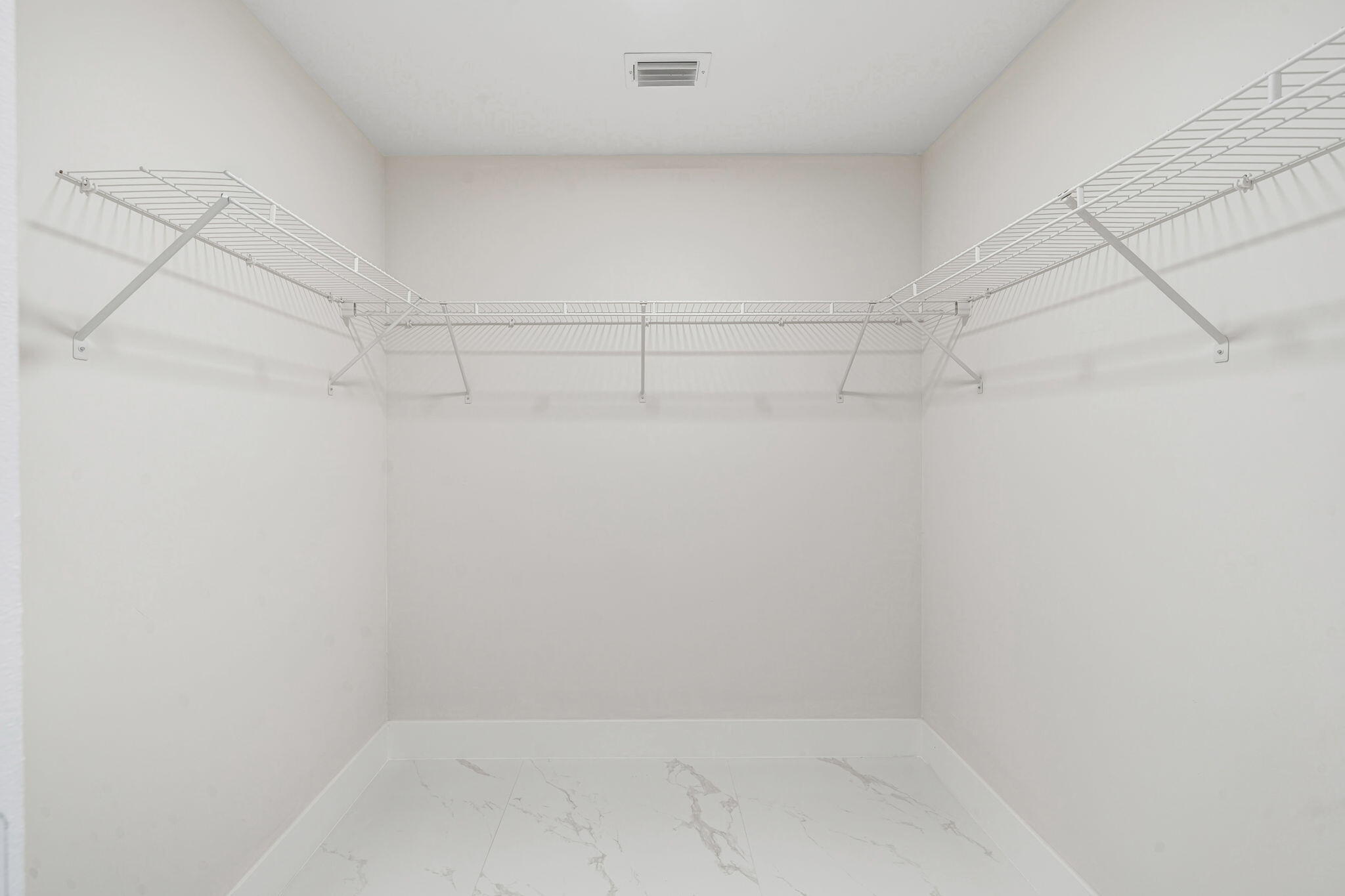 VALENCIA ISLES 1 - Residential