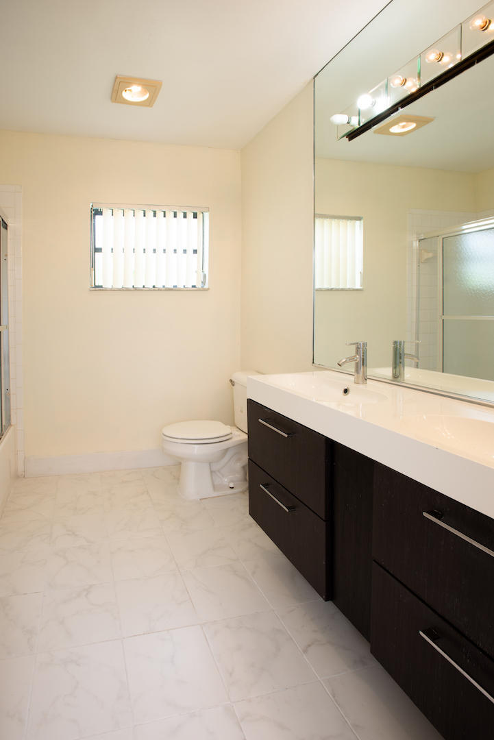 HORIZONS OF BOCA LAGO CONDO - Residential