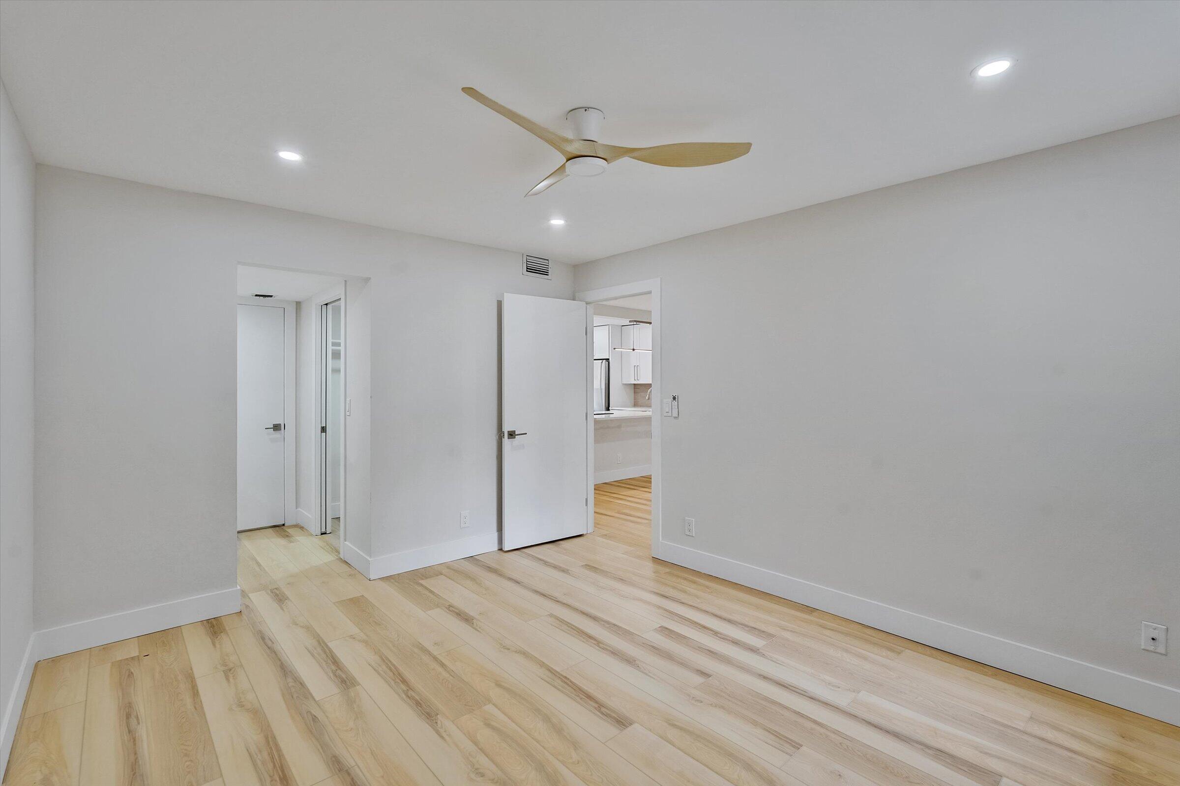 PALMETTO CONDO - Residential