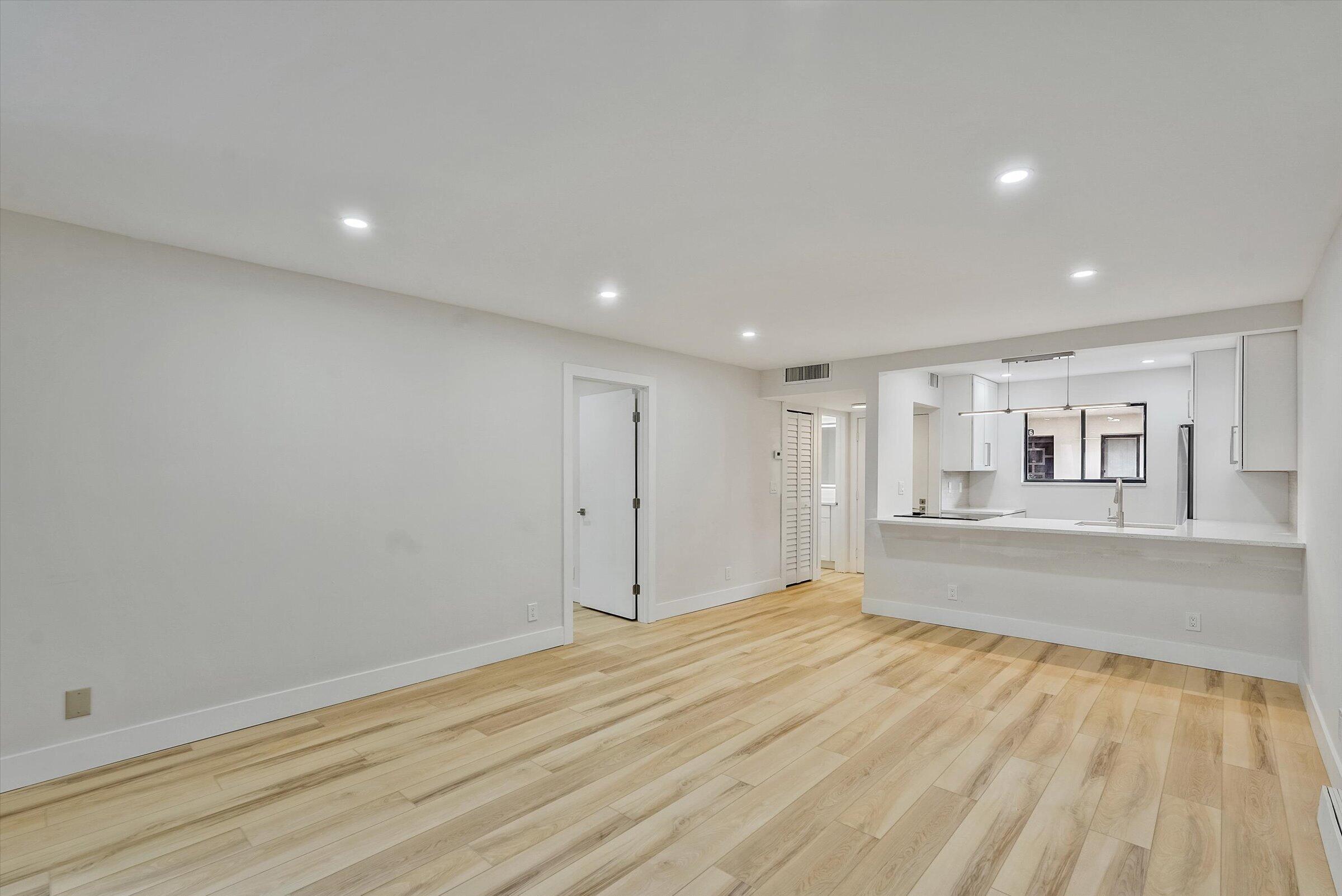 PALMETTO CONDO - Residential