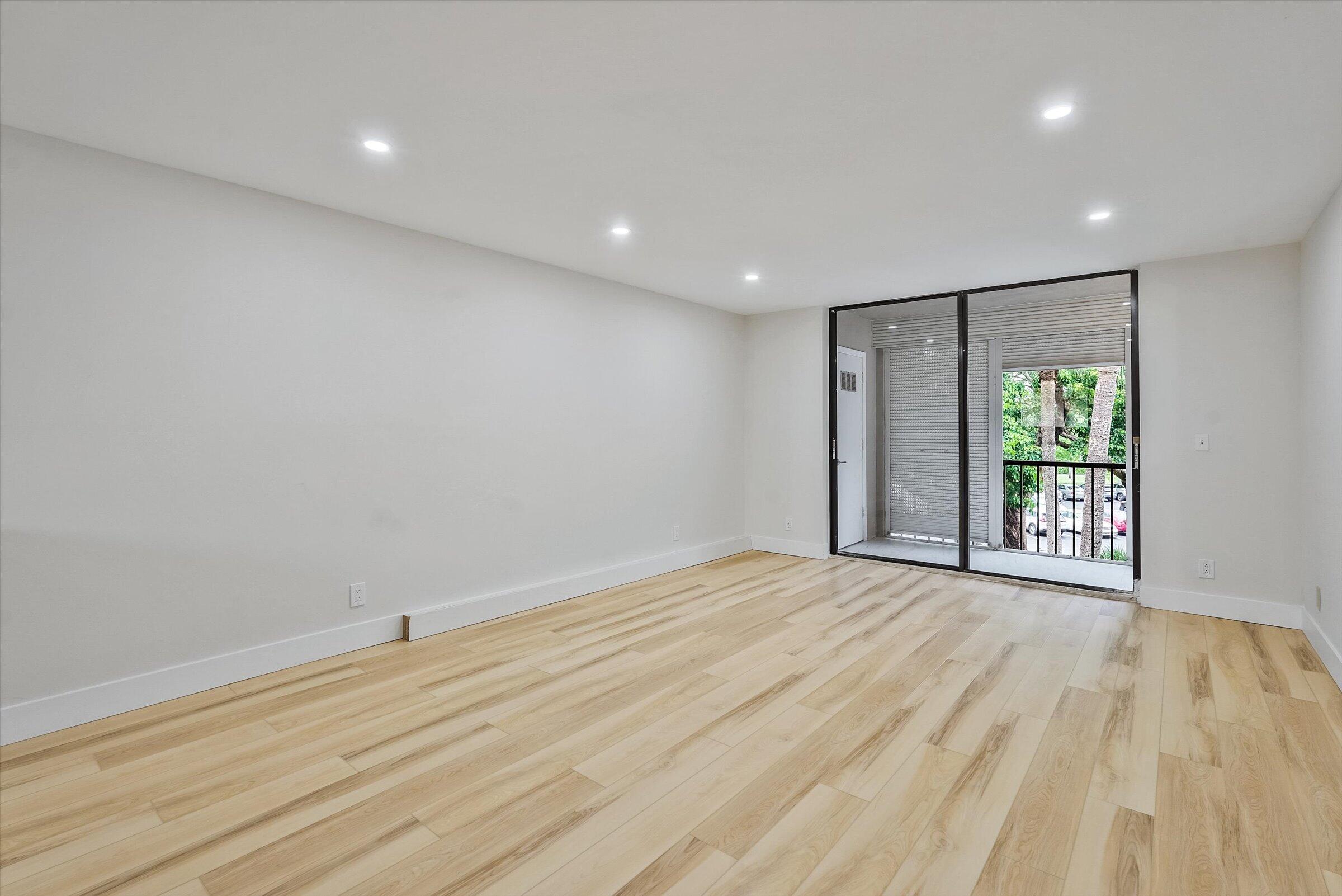 PALMETTO CONDO - Residential