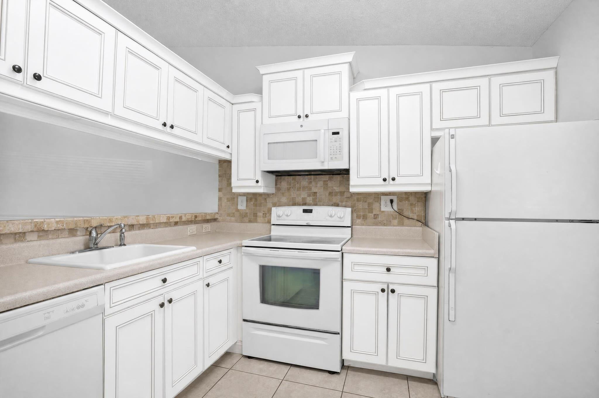 9919 NOB HILL Court 9919