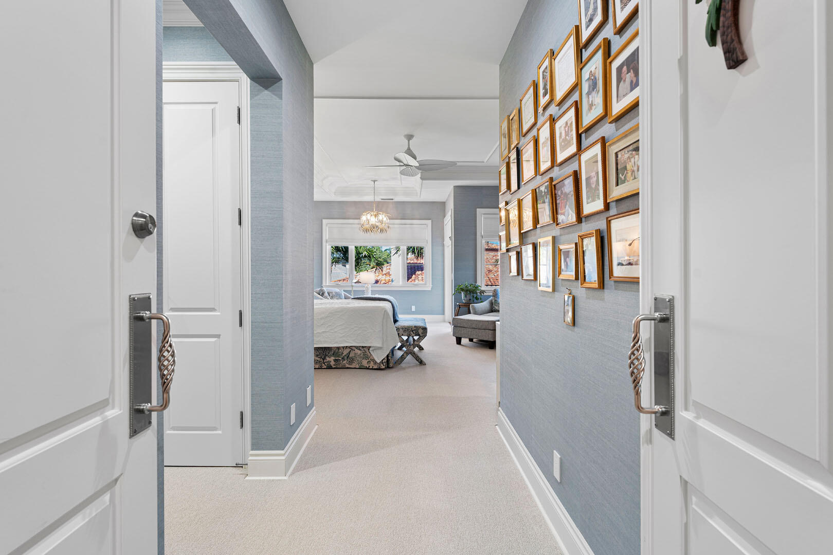 ROYAL PALM YACHT & COUNTRY CLUB - Residential