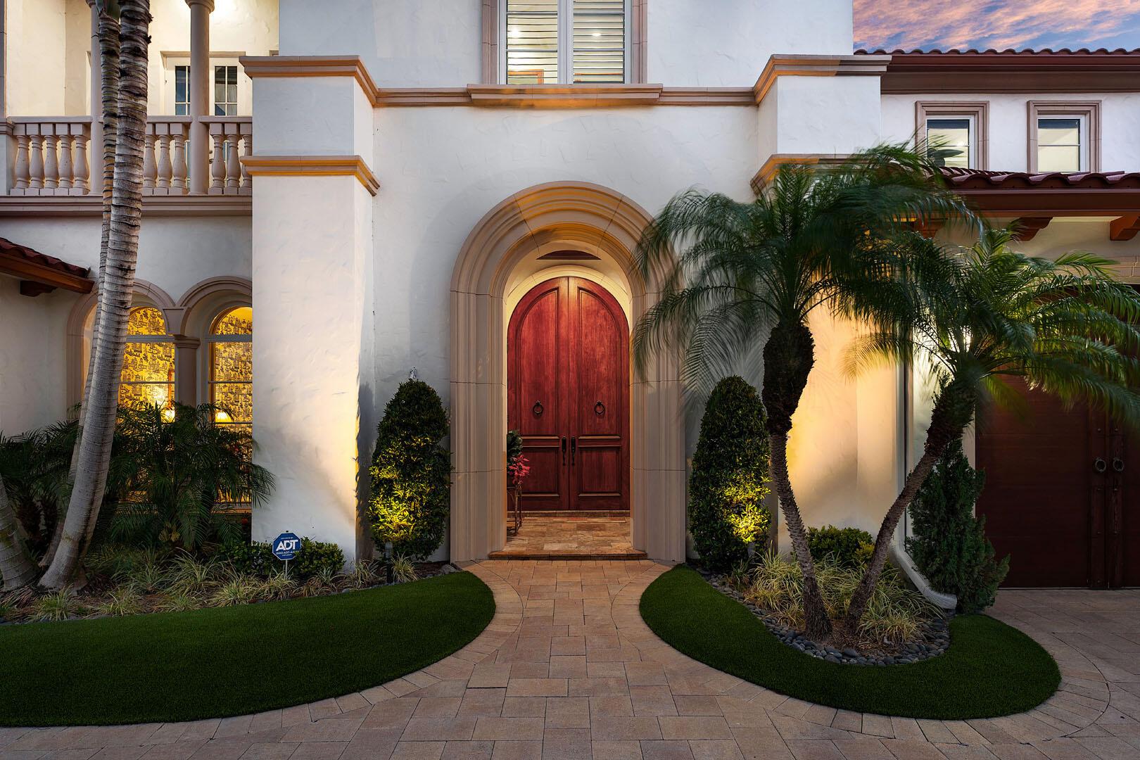 ROYAL PALM YACHT & COUNTR - Residential