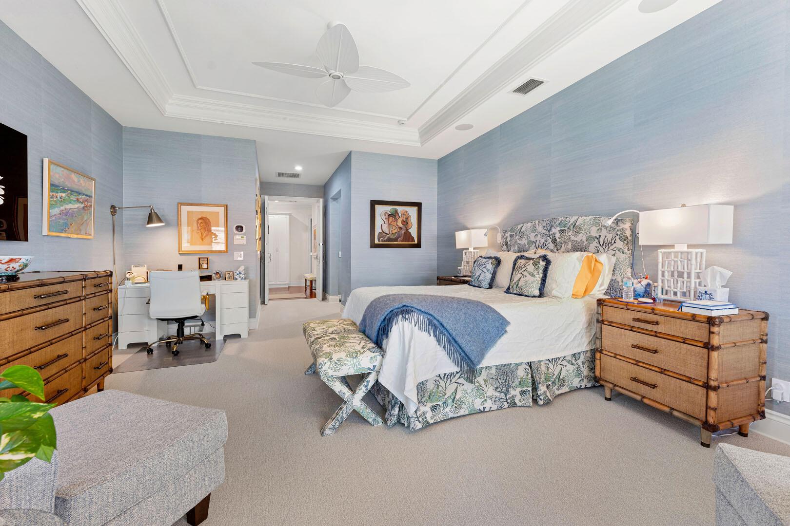 ROYAL PALM YACHT & COUNTR - Residential