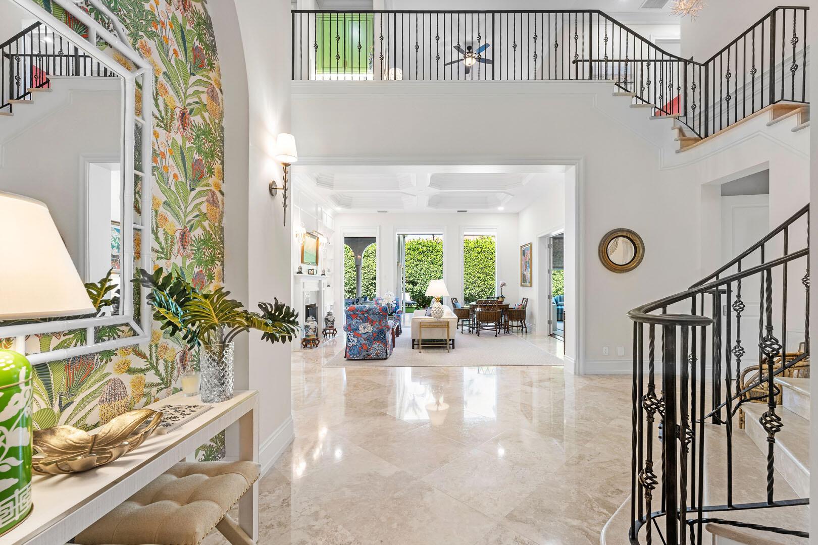 ROYAL PALM YACHT & COUNTR - Residential