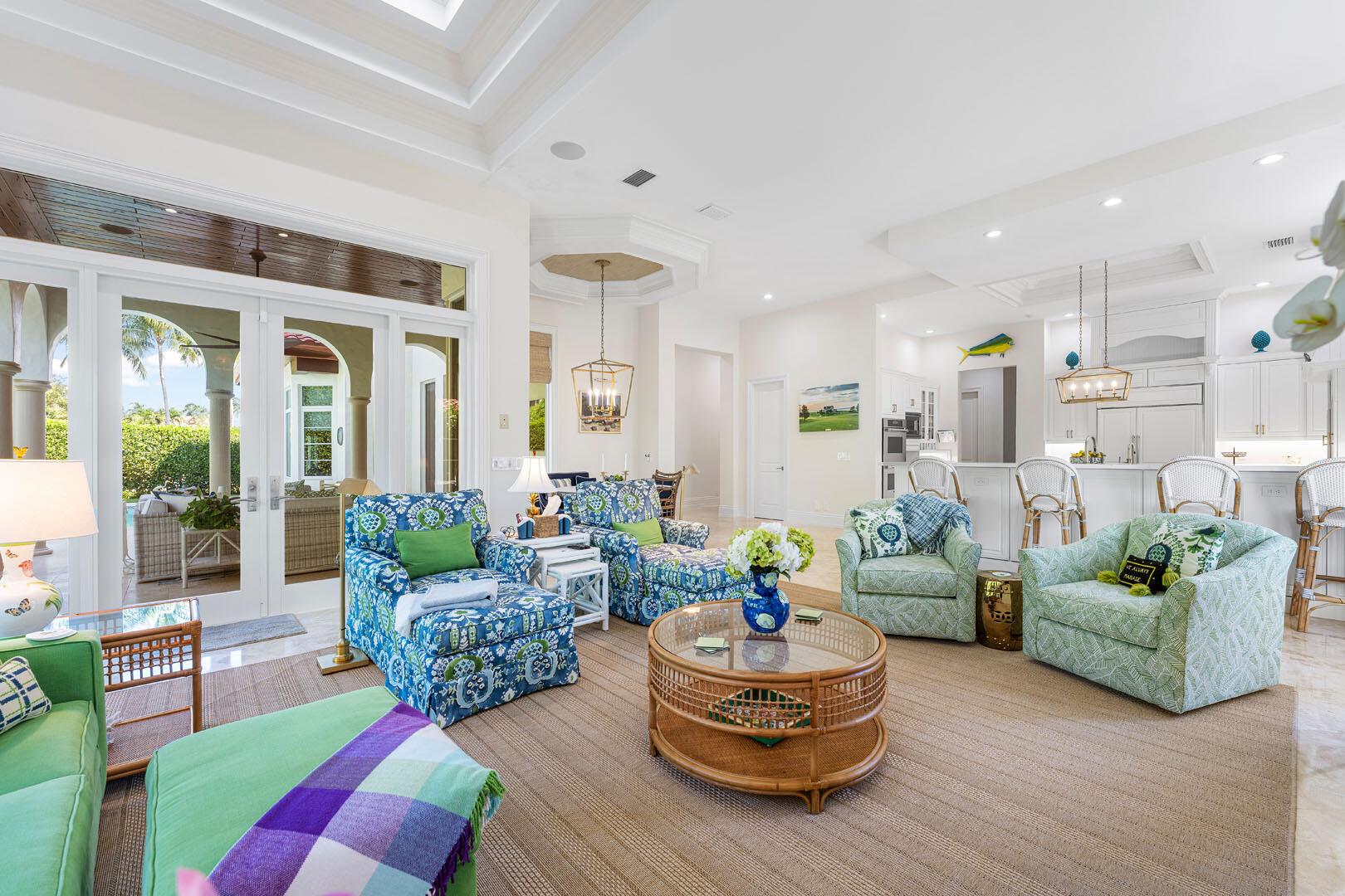 ROYAL PALM YACHT & COUNTR - Residential