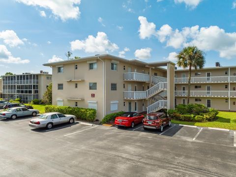 A home in Lake Worth