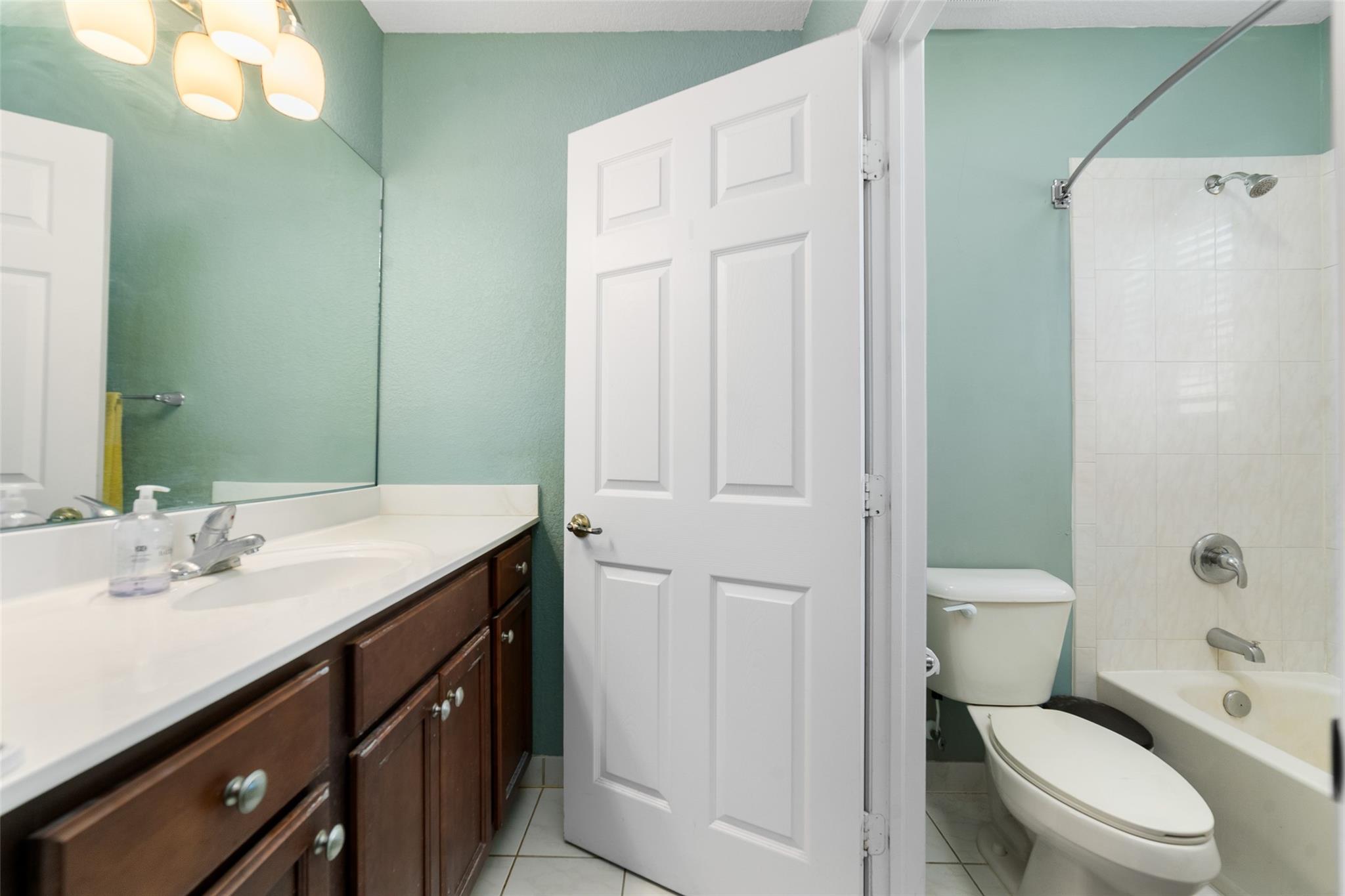 VILLAGE WALK - Residential