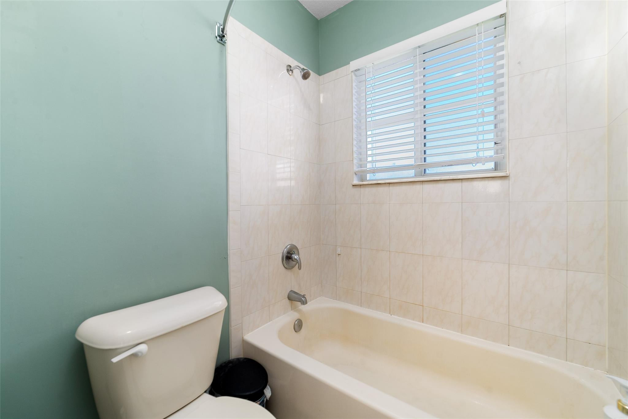 VILLAGE WALK - Residential