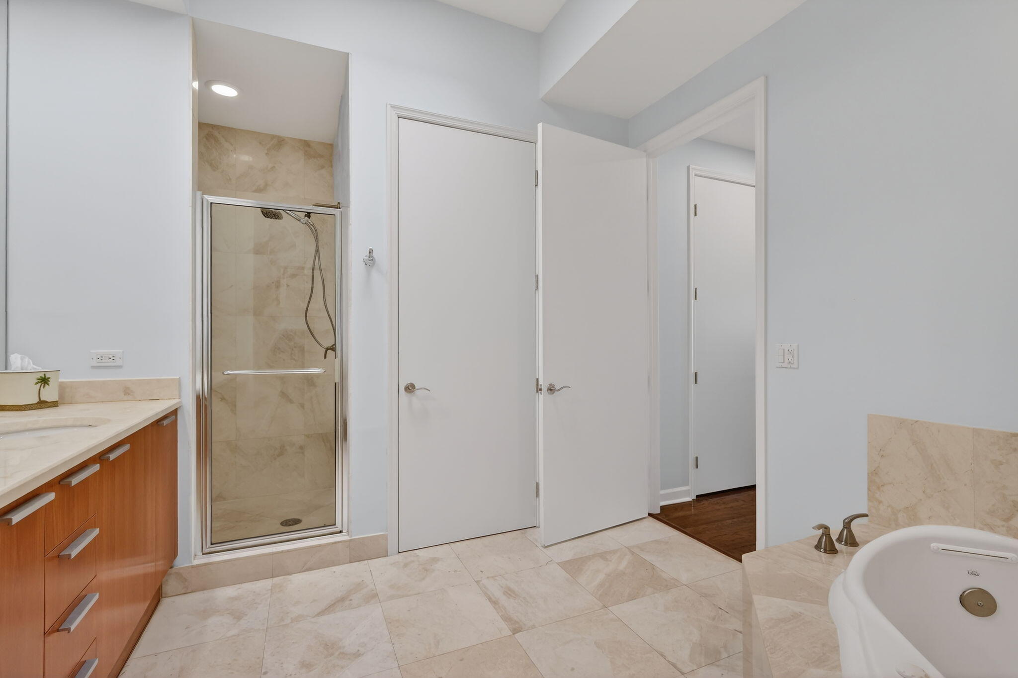 MARINA GRANDE RIVIERA BEACH CONDO - Residential