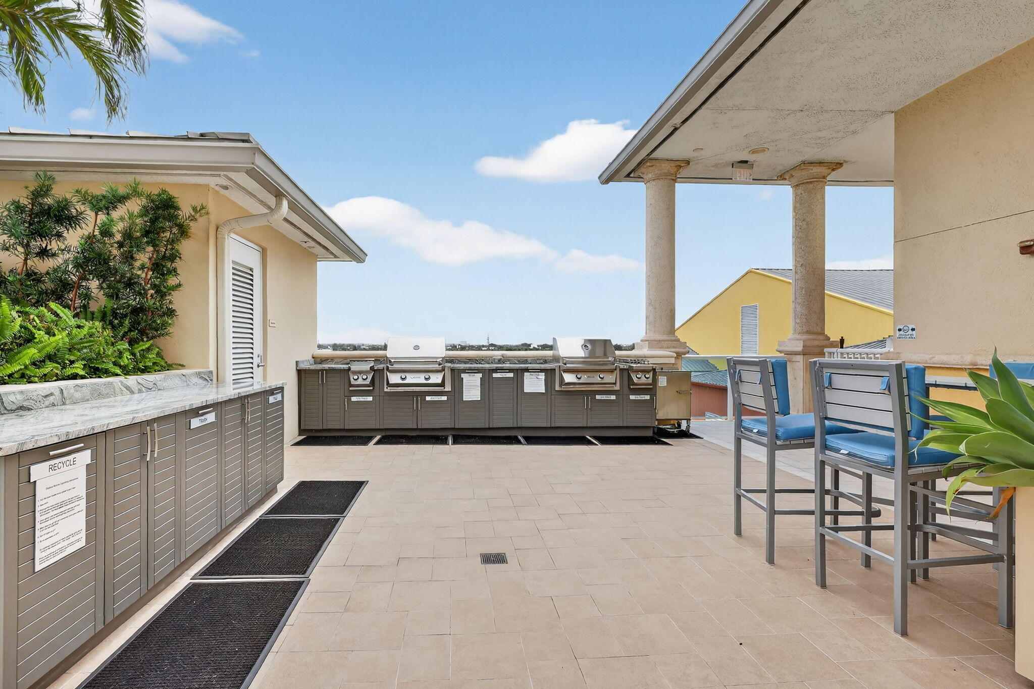MARINA GRANDE RIVIERA BEACH CONDO - Residential