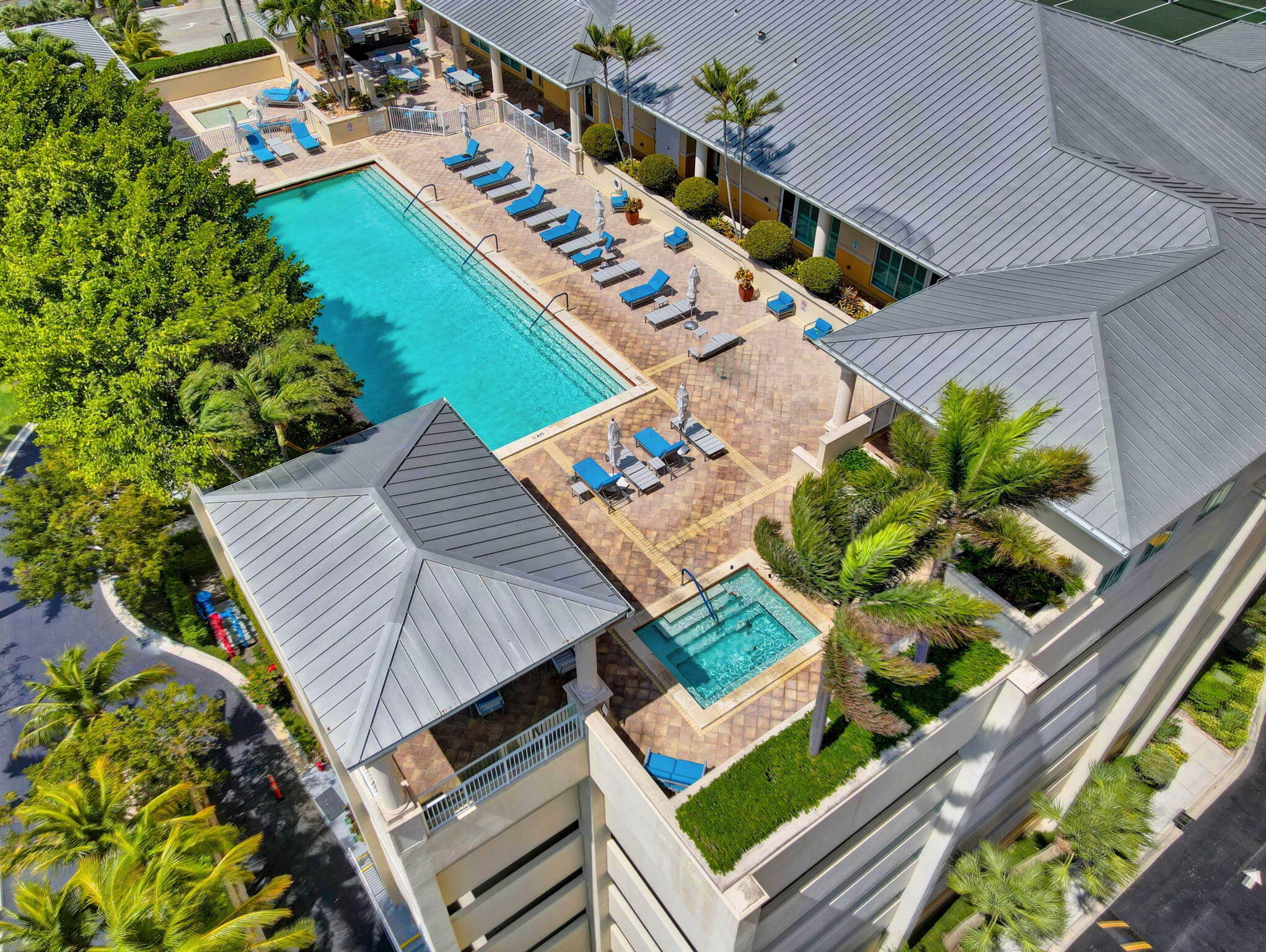 MARINA GRANDE RIVIERA BEACH CONDO - Residential
