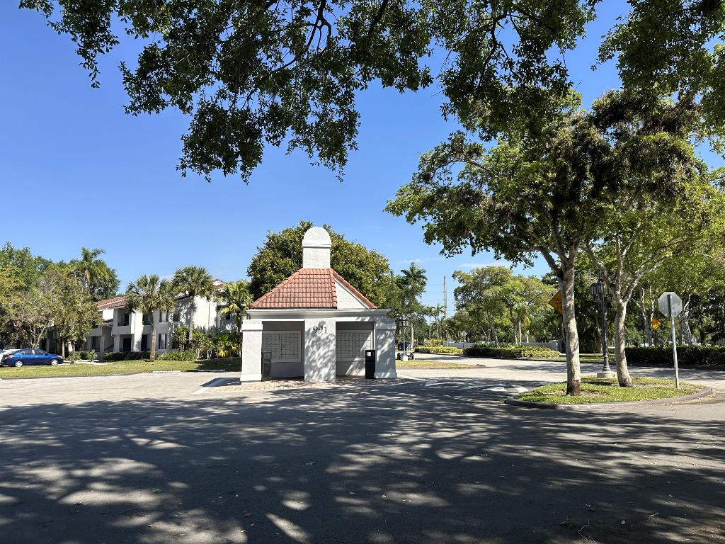 COCO PARC CONDO - Residential