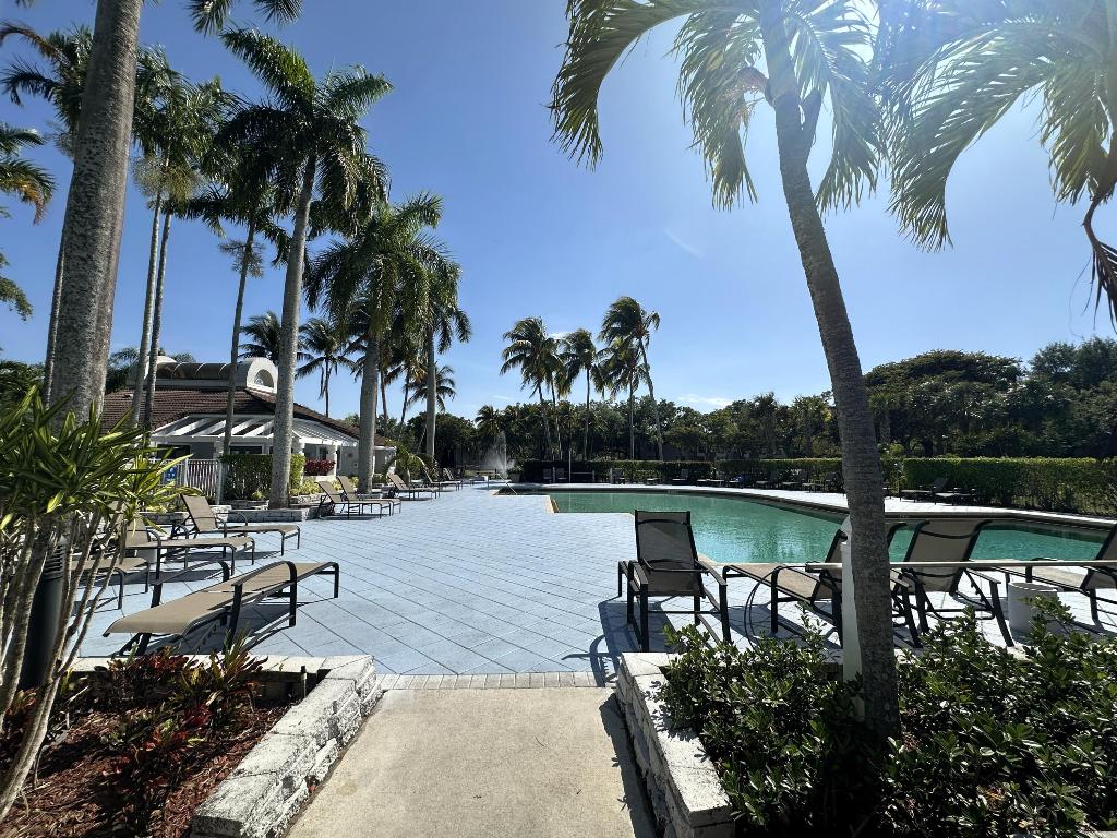 COCO PARC CONDO - Residential