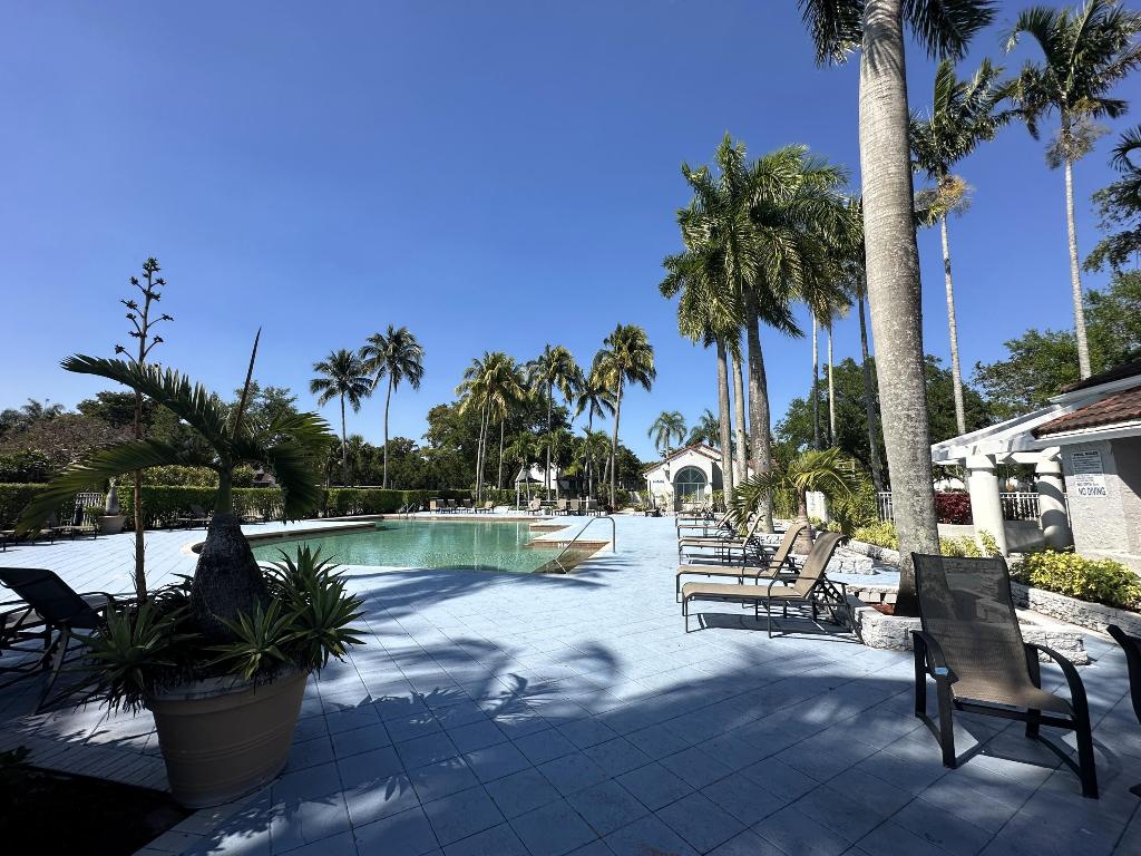 COCO PARC CONDO - Residential