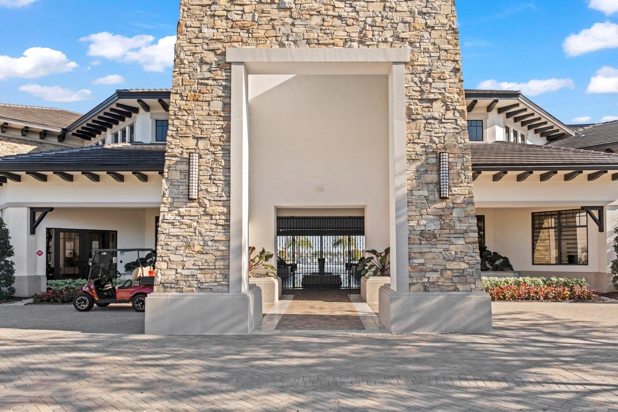 Bruschi Prop 180-105 B - Residential