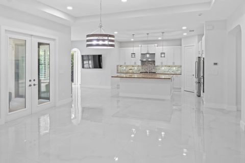 Tiny photo for 8840 E Watercrest Cir Circle E, Parkland, FL 33076 (MLS # F10551652)