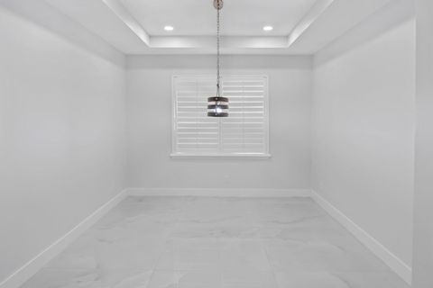 Tiny photo for 8840 E Watercrest Cir Circle E, Parkland, FL 33076 (MLS # F10551652)