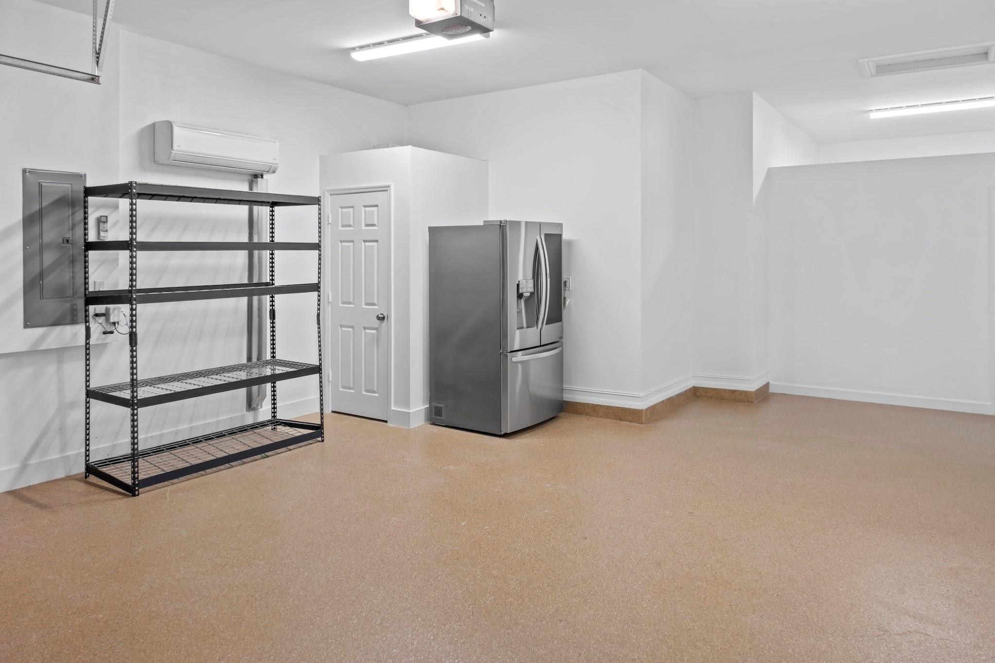 Bruschi Prop 180-105 B - Residential