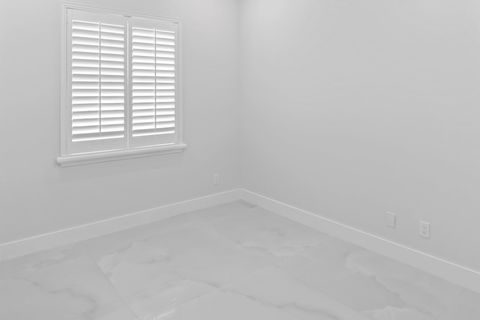 Tiny photo for 8840 E Watercrest Cir Circle E, Parkland, FL 33076 (MLS # F10551652)