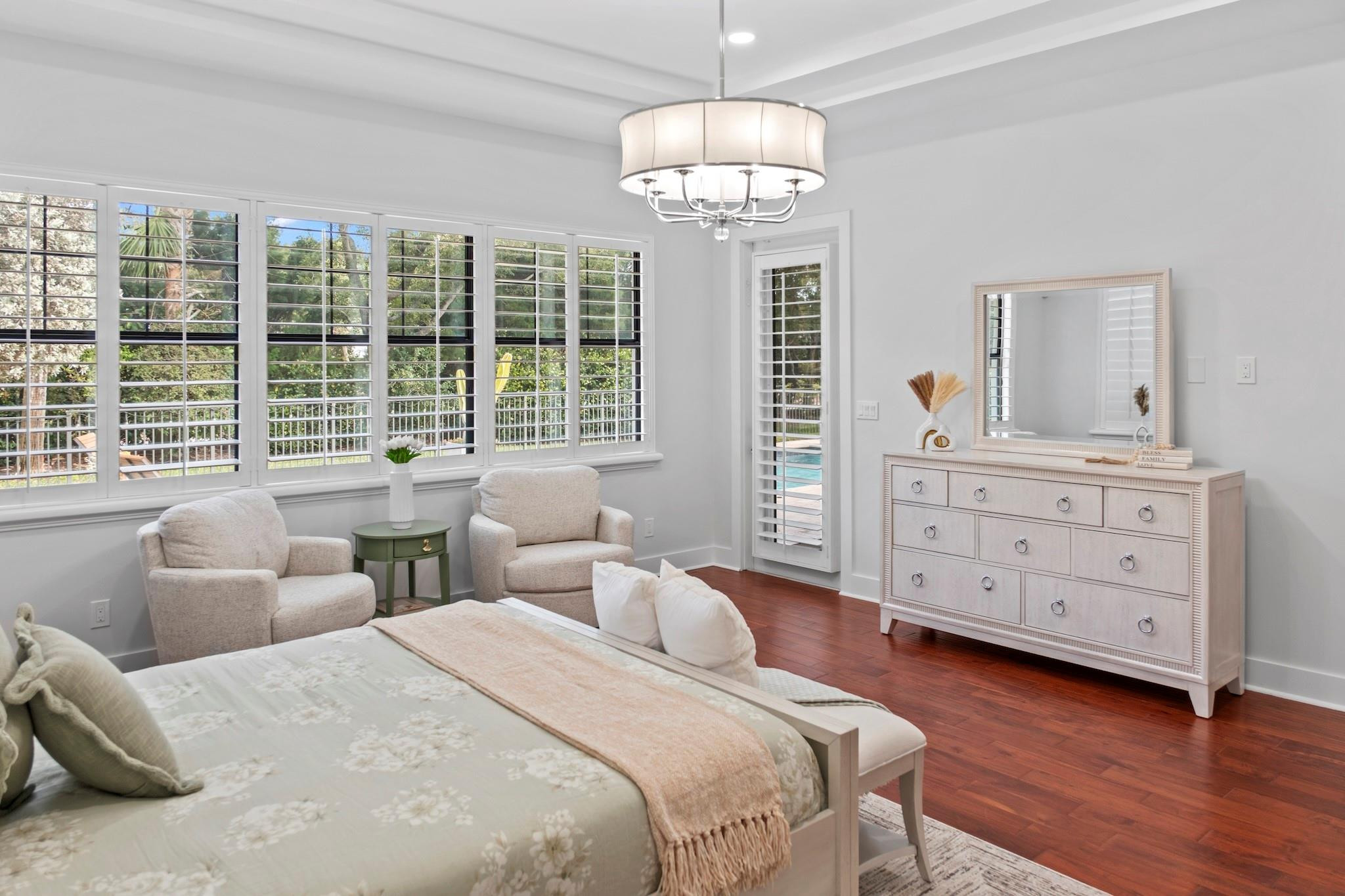 Bruschi Prop 180-105 B - Residential