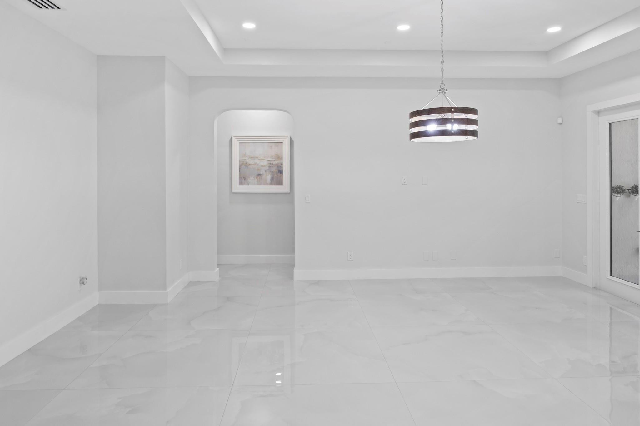 Bruschi Prop 180-105 B - Residential