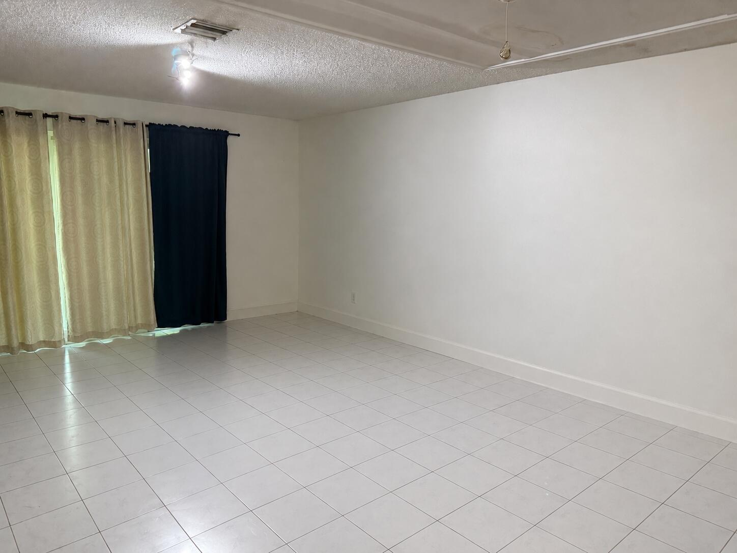 12272 NW 36th Place