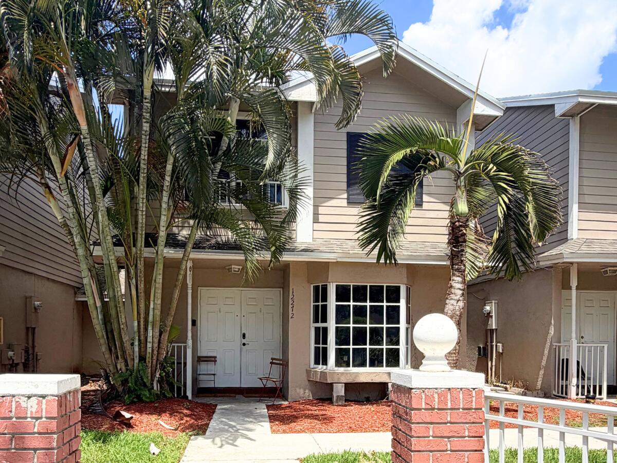 TWIN FOUNTAINS REPLAT - Residential