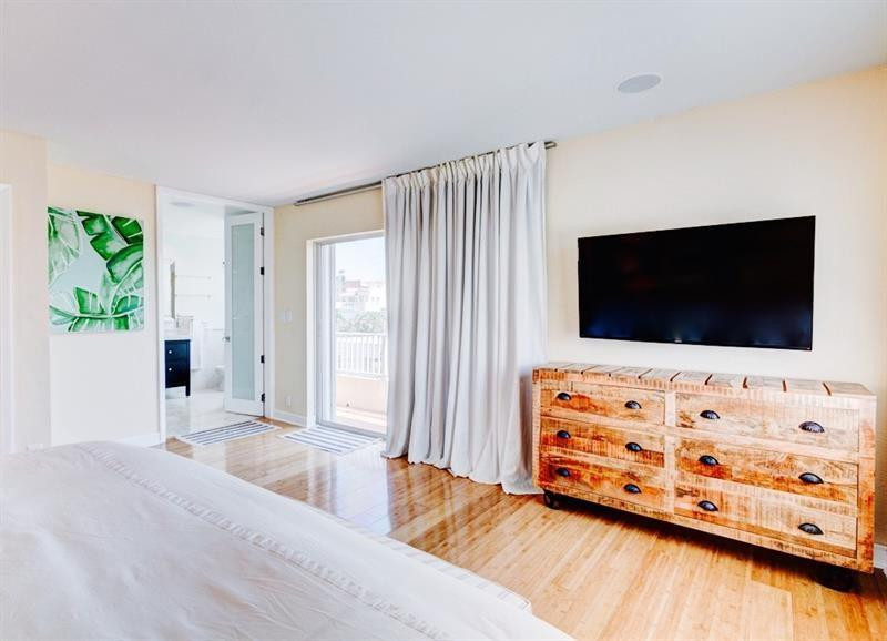 VIRGINIA BEACH RESORT - Residential