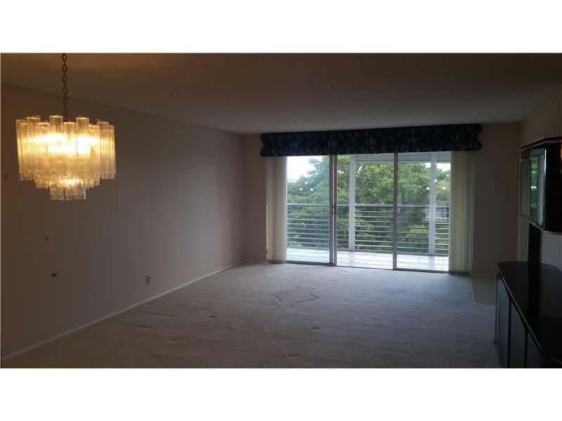 PALM AIRE - Residential