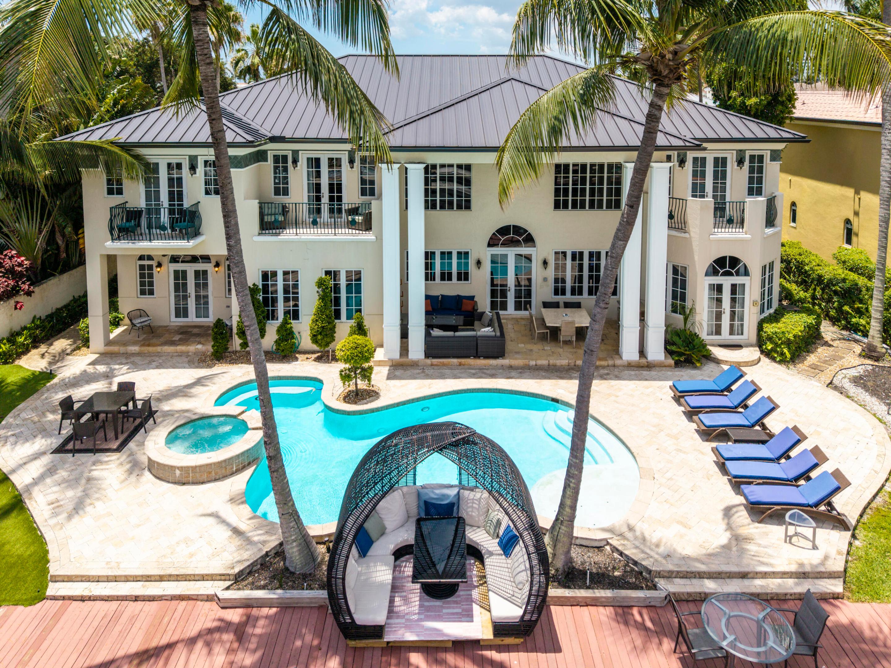 7 Pelican Drive