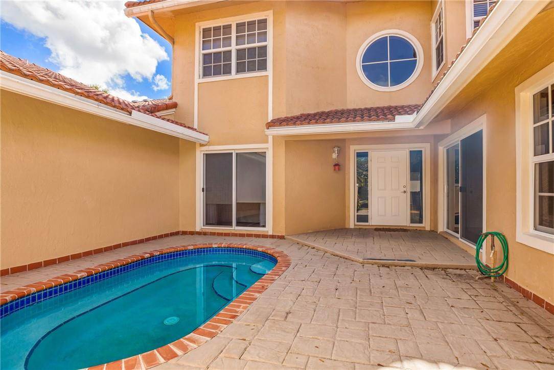 4106 Carriage Drive C2